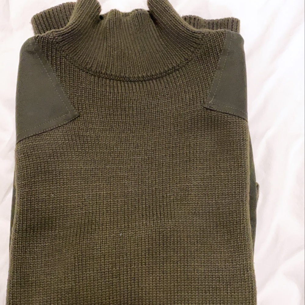 Army green sweater